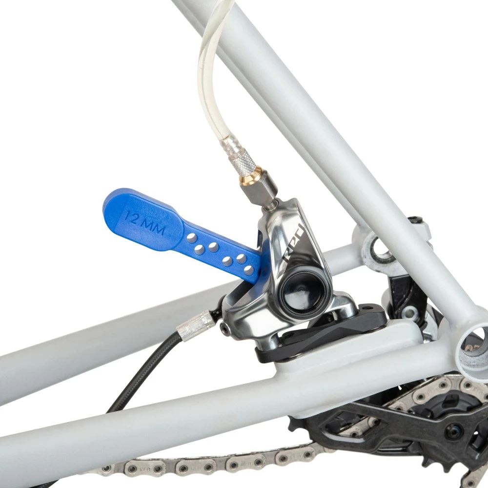 Park Tool BKD-1 Hydraulic Bleed Kit - DOT Fluid - Image 8